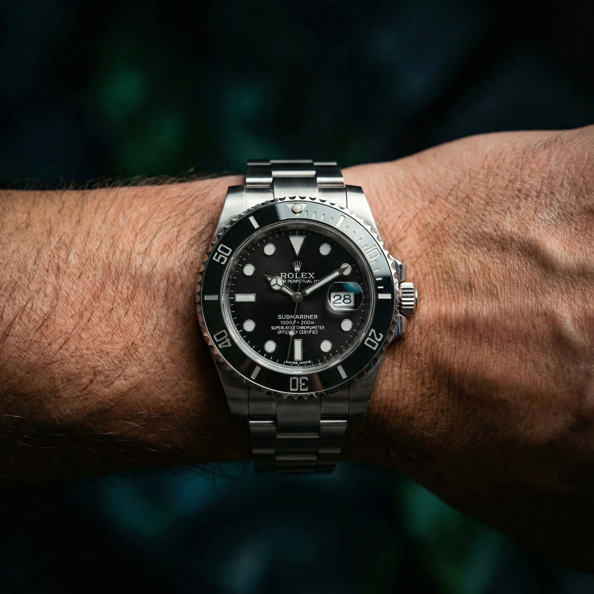 Submarine - 41mm aus Stahl mit schwarzem Zifferblatt