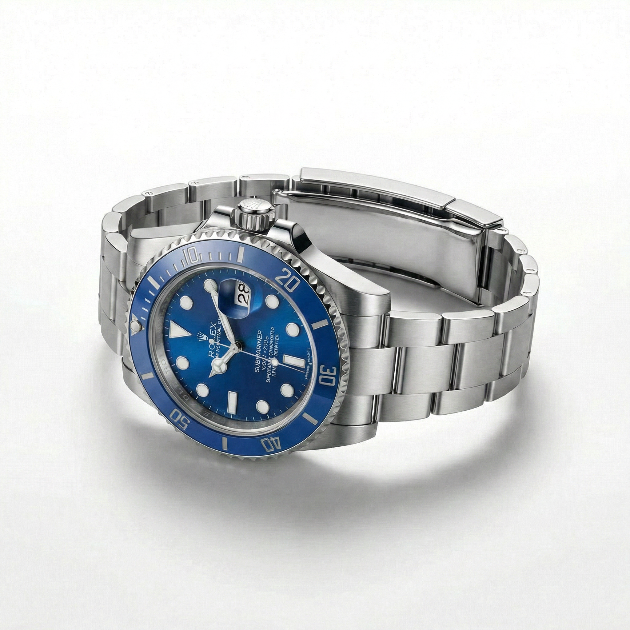 Submarine - 41mm aus Stahl mit blauem Zifferblatt