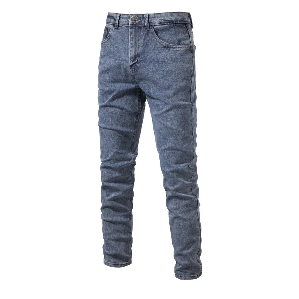 Moderne Slim-Fit-Jeans in Indigo